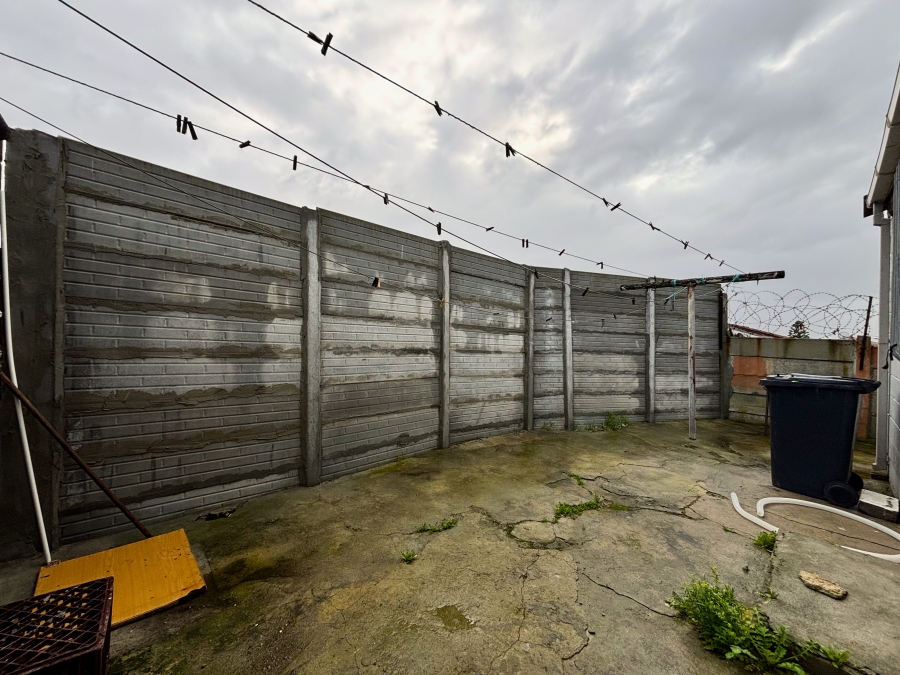 3 Bedroom Property for Sale in Rocklands Western Cape